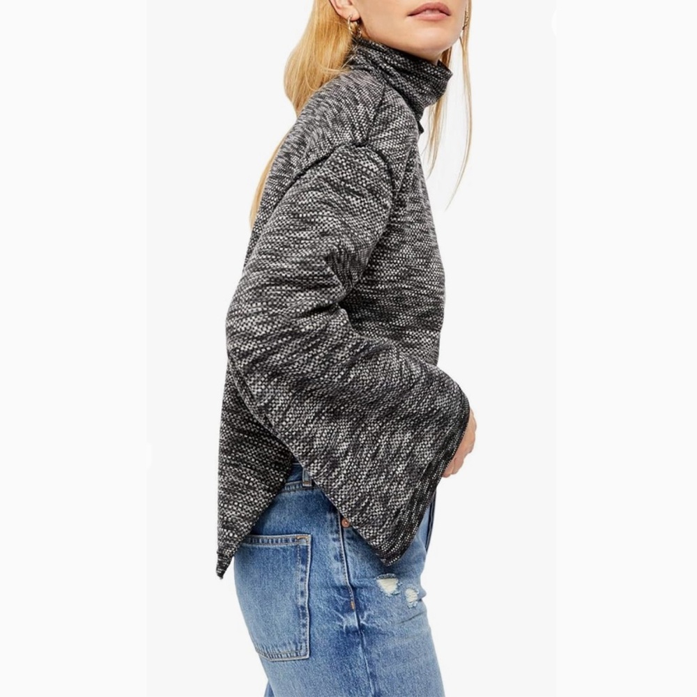 Free People We The Free Sunny Days Turtleneck in Night Star Size Small, Textured